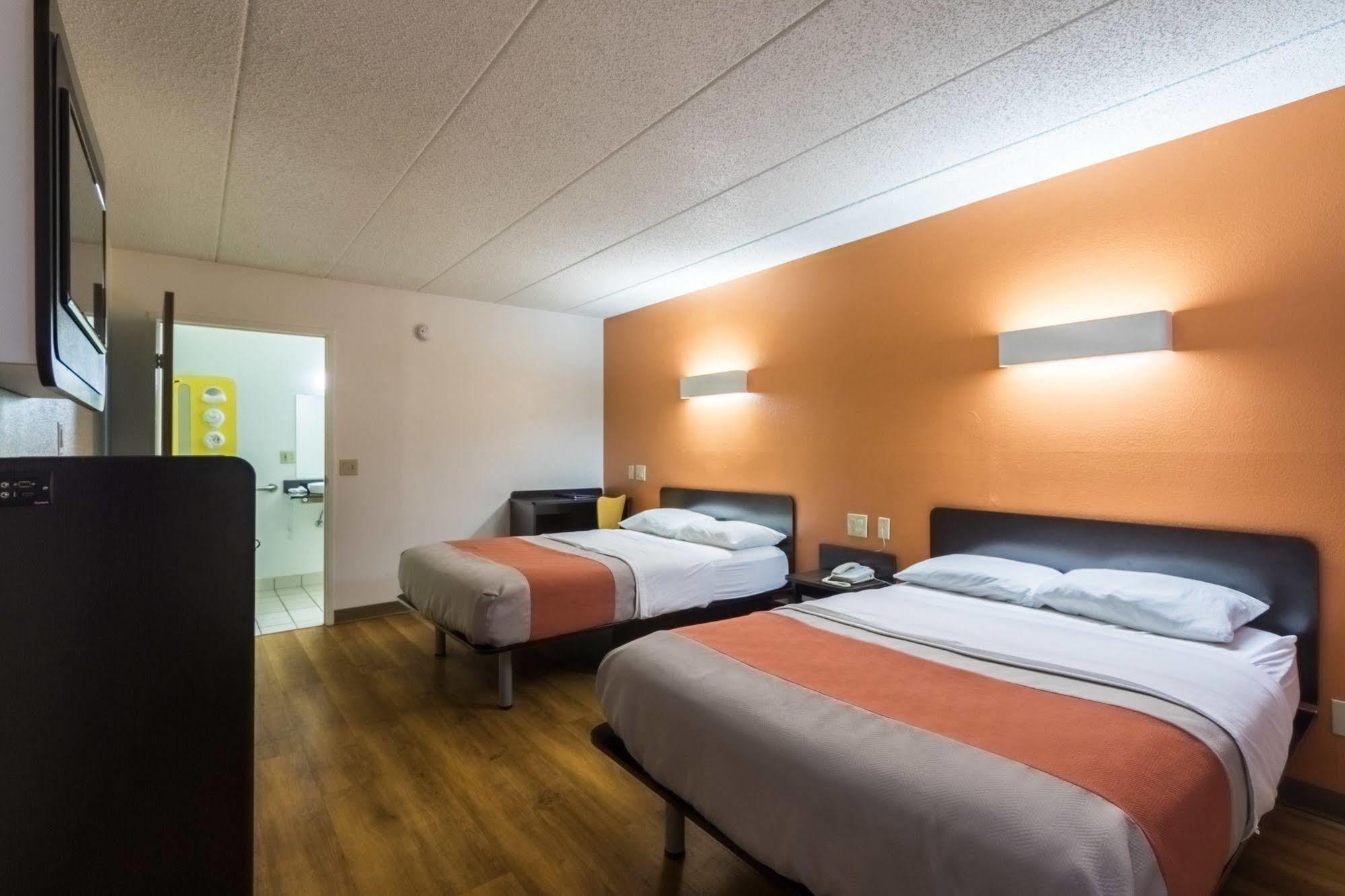 Hotel 6-crawfordsville, In